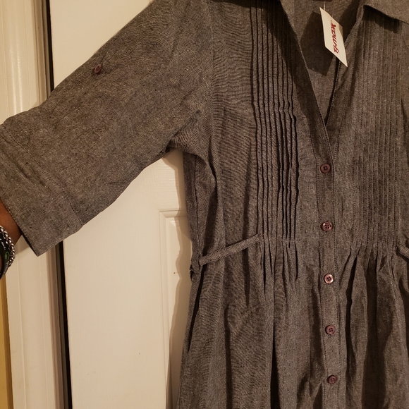 She's Cool Brand Shirt Dress - Picture 2 of 2